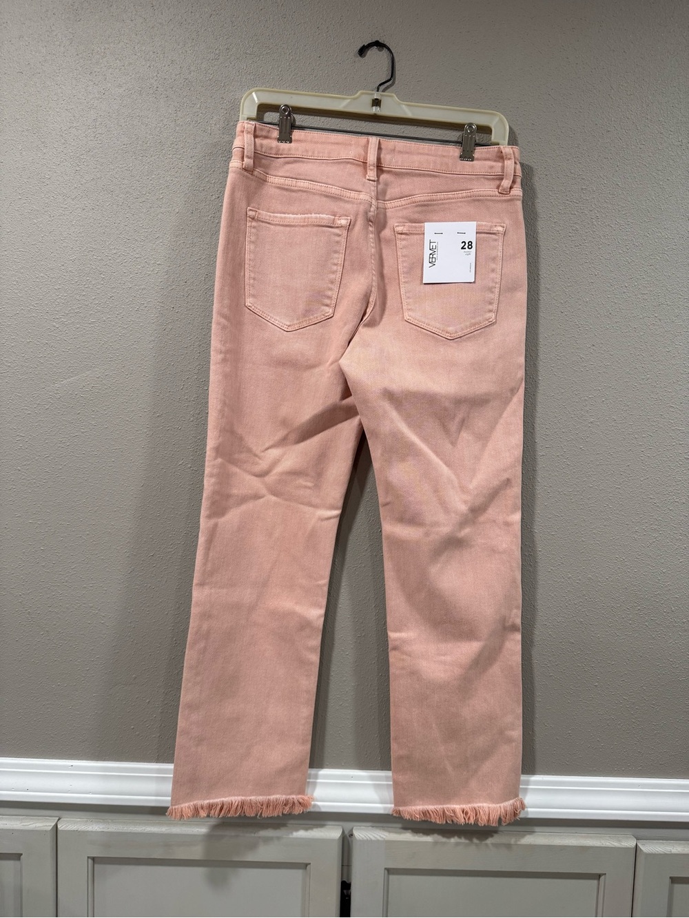 NWT Vervet High Rise Crop 28x27 - Picture 3 of 9